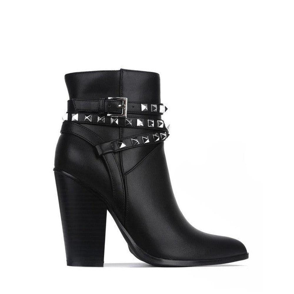 Classic Pointy Toe Bootie
Heel-4.5"
Side zip closure