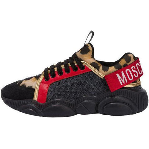 Teddy run on sale sneakers with strap