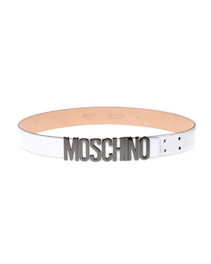 Moschino belt in calf leather.
Contrast logo lettering buckle.
Adjustable fit.
Made in Italy - Krush Clothing